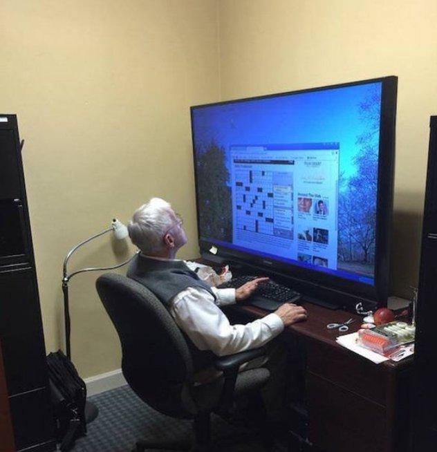 Shadow_Official's tweet photo. When grandpa gets into "hardcore gaming".

(h/t r/gaming) https://t.co/NAS5swtzmL