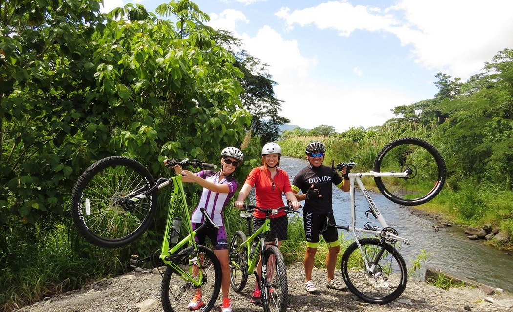 Have you ever tried a #Cycle while you are on a #SafariTour? 

This itinerary takes you to explore the wild animals as you cycle around this striking #MasaiVillage.  bit.ly/2vQuspH