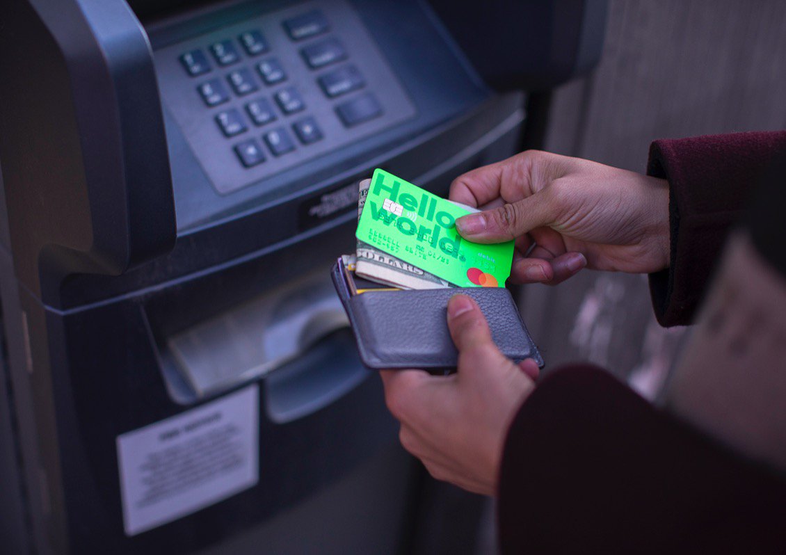 Non più di 7 minuti per ottenere conto, carta e IBAN. @TransferWise sbarca in Italia con «la carta senza confini». Per inviare denaro all'estero, risparmiando fino a 70 euro ogni 1000. Opportunità per lavoratori e immigrati. L'anteprima su <a href="/ForbesItalia/">Forbes Italia</a> forbesitalia.com/sites/it/2018/…