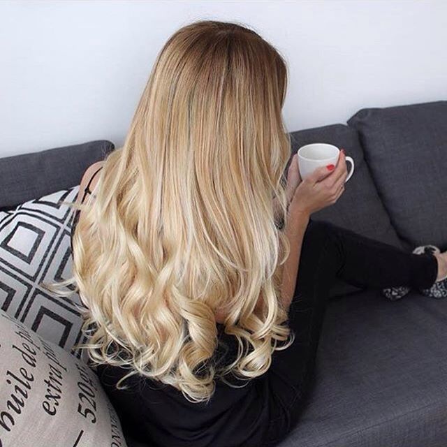 FlixyHair's tweet photo. Cosy Friday morning is what it’s all about ✌🏻💖 @aeccleshair https://t.co/UAtkXBV7bP https://t.co/mGwgVHtyXc