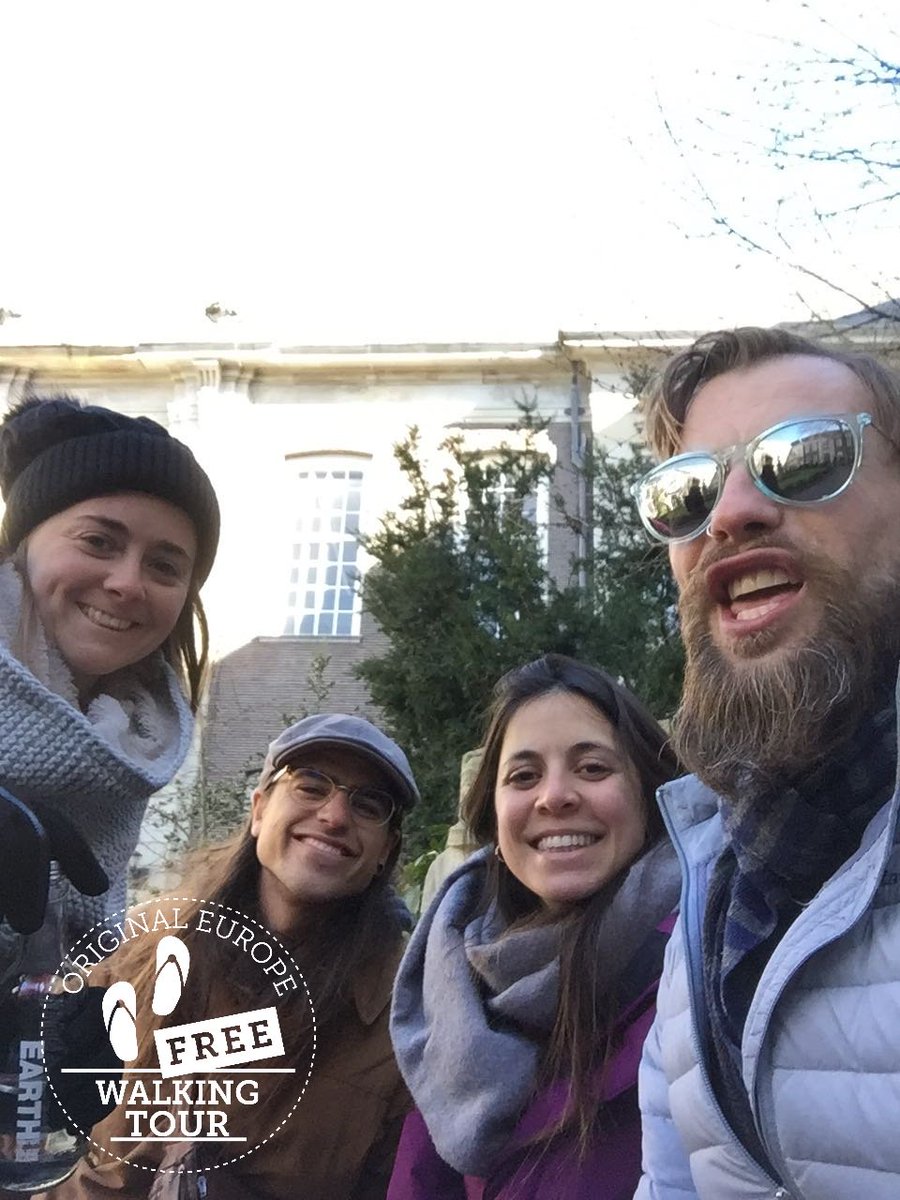 tours_amsterdam's tweet photo. Bring a friend, Bring family. Whether you're a solo traveller, or in a group - Feel free to book yourself a memorable experience with us in Amsterdam!

https://t.co/xvdsDBgKeg
#Walking #FreeTour #OriginalEuropeTours #Original
#Discover #Adventure https://t.co/GedkNV9e4k