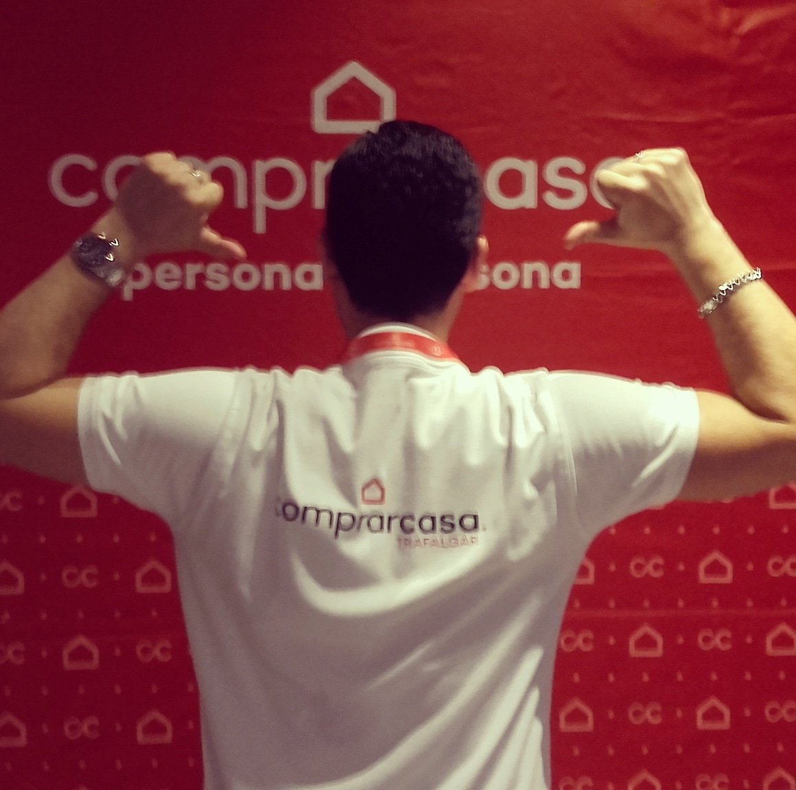 ComprarcasaTraf's tweet photo. Buenos días! Las personas con PASIÓN no dejan los trabajos a la mitad, luchan hasta conseguir la META 🔝🔝🔝 #Comprarcasa #tuagenciamolona https://t.co/atBKSyPvtN