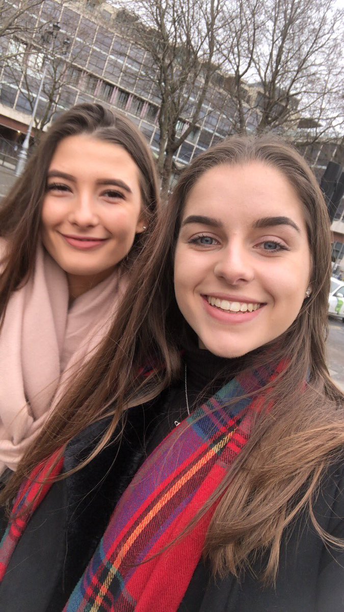 HannahBennett98's tweet photo. @georgiasmith_ Happy Birthday Gege! Sorry I can’t be there to celebrate but have a lovely day!! 🎉 https://t.co/SAC1TTePCu