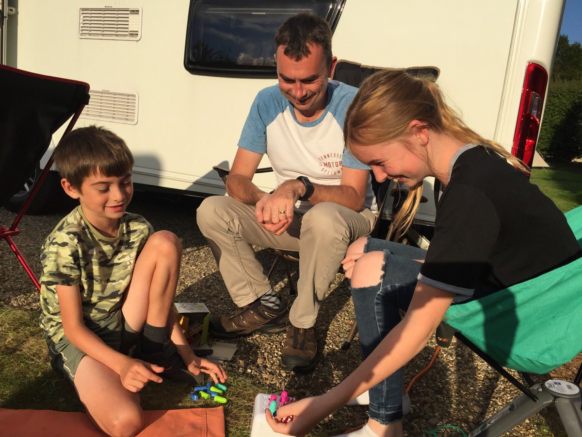 GetOutKids's tweet image. We are all over the place at the moment and not seeing much of each other....so very much looking forward to spending some time with the gang this weekend. It's going to be a nicely busy one staying at @SandybrookCP #sandybrook #GetOutside #peakdistrict @OSleisure