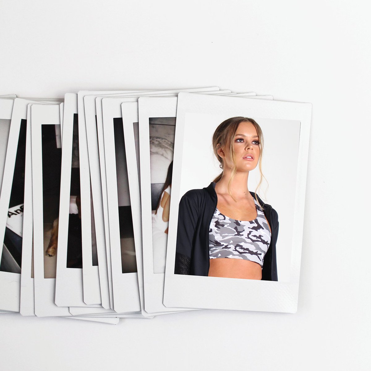 Good morning to our #2TFsquad♥️ Don’t forget that we offer free UK delivery on all of our orders💋 We will be at the Sluxe sale tomorrow from 11AM - 4PM at Camp &amp; Furnace so make sure you visit us for exclusive discounts on our activewear💃🏼🙌🏻