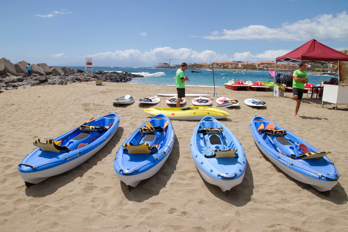 Teamfactory_'s tweet photo. Un día más de #Diversión, #TeamBuilding. 
 Es gratificante ver como mediante juegos, nos llegan grupos y se despiden equipos! Gracias por confiar en nosotros!
 #MetTenerife  @TCB_Tenerife https://t.co/ZzQNcvAib6