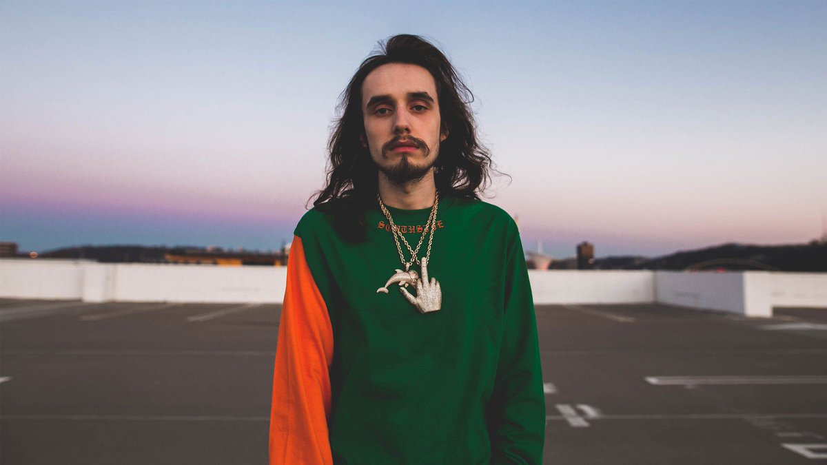 Rarement cité aux côtés des légendes de Miami, Pouya fait pourtant aujourd'hui figure de pionnier. Retour sur le parcours de ce (petit) roi des tunnels.
🚇 reaphit.com/pouya-55-et-ro… 🚇