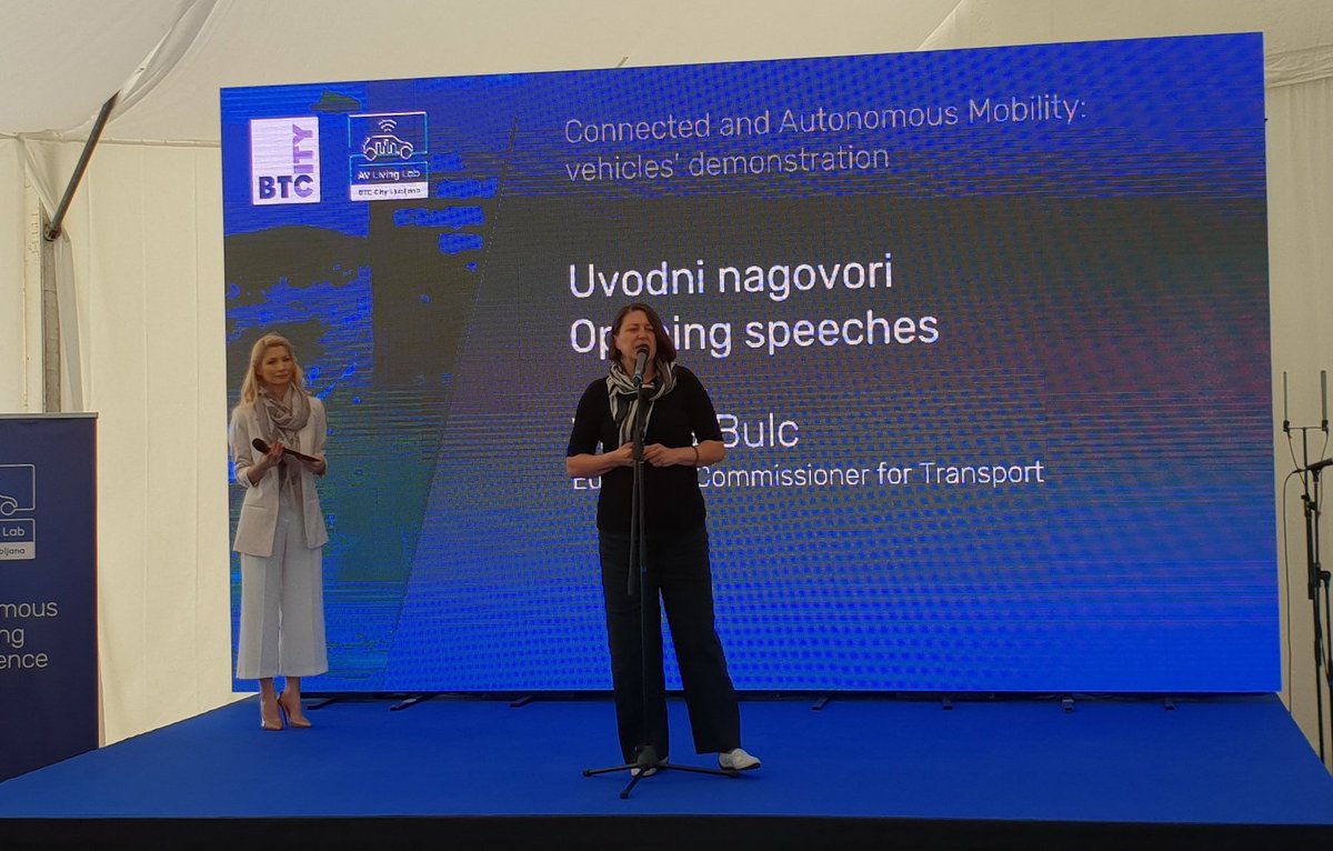 AVLivingLab's tweet image. Ms. Violeta Bulc (European Commissioner for @Transport_EU): &quot;There are huge shifts and transformations ahead of us. Connected and #AutonomousMobility is paving the way of the change.&quot; #LivingLabX