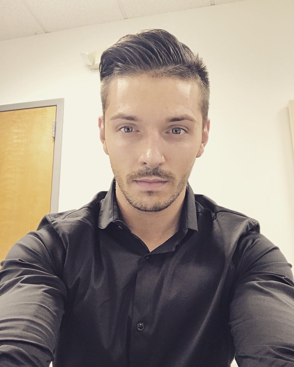 SrhScott's tweet photo. #business https://t.co/0HccVQsLaY