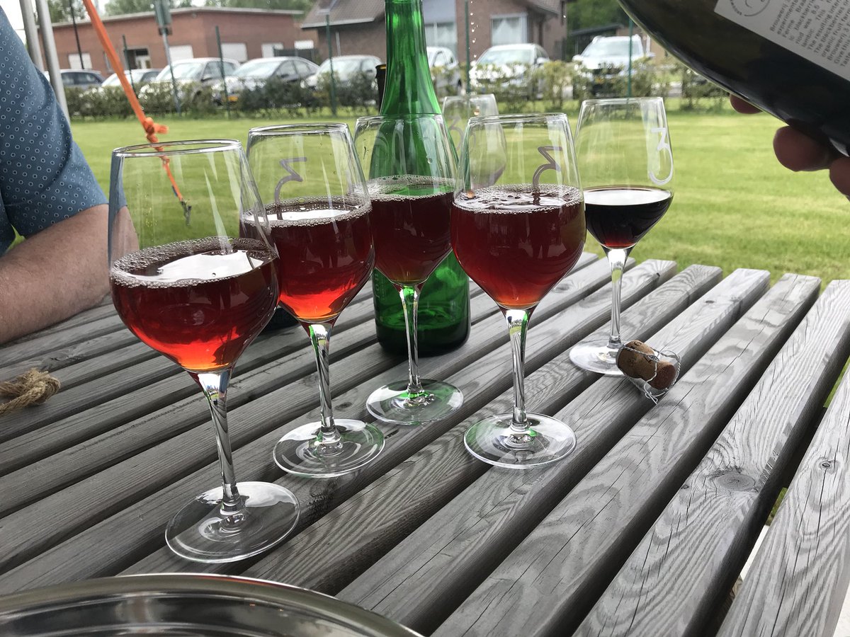 BubblesBrews's tweet photo. Black currant https://t.co/Yr7HcKFfnj