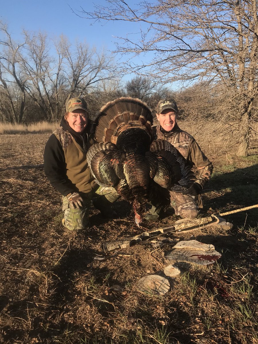 And a good #Turkey hunting morning w/ <a href="/ZachMark12/">Zach Mark</a> just got better! <a href="/HunterNation/">Hunter Nation</a> is alive &amp; well in the Heartland!