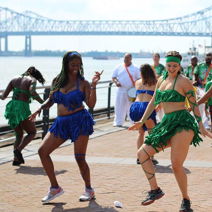 FriedCHCKNFest's tweet photo. Stepping into @jazzfest weekend 1 like....๐๐ผ #flashbackfriday #FCF2017 https://t.co/oofcaavs8k