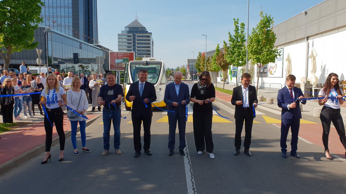 AVLivingLab's tweet image. AV Living Lab is officially open! #LivingLabX