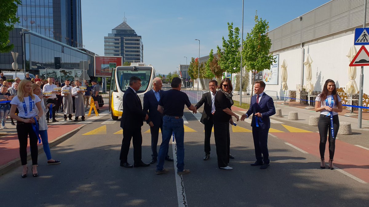 AVLivingLab's tweet image. AV Living Lab is officially open! #LivingLabX