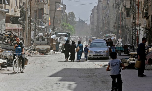 Gjallarhornet's tweet image. #Syria - 10m Syrians at risk of #forfeiting #homes under new property law
theguardian.com/world/2018/apr…