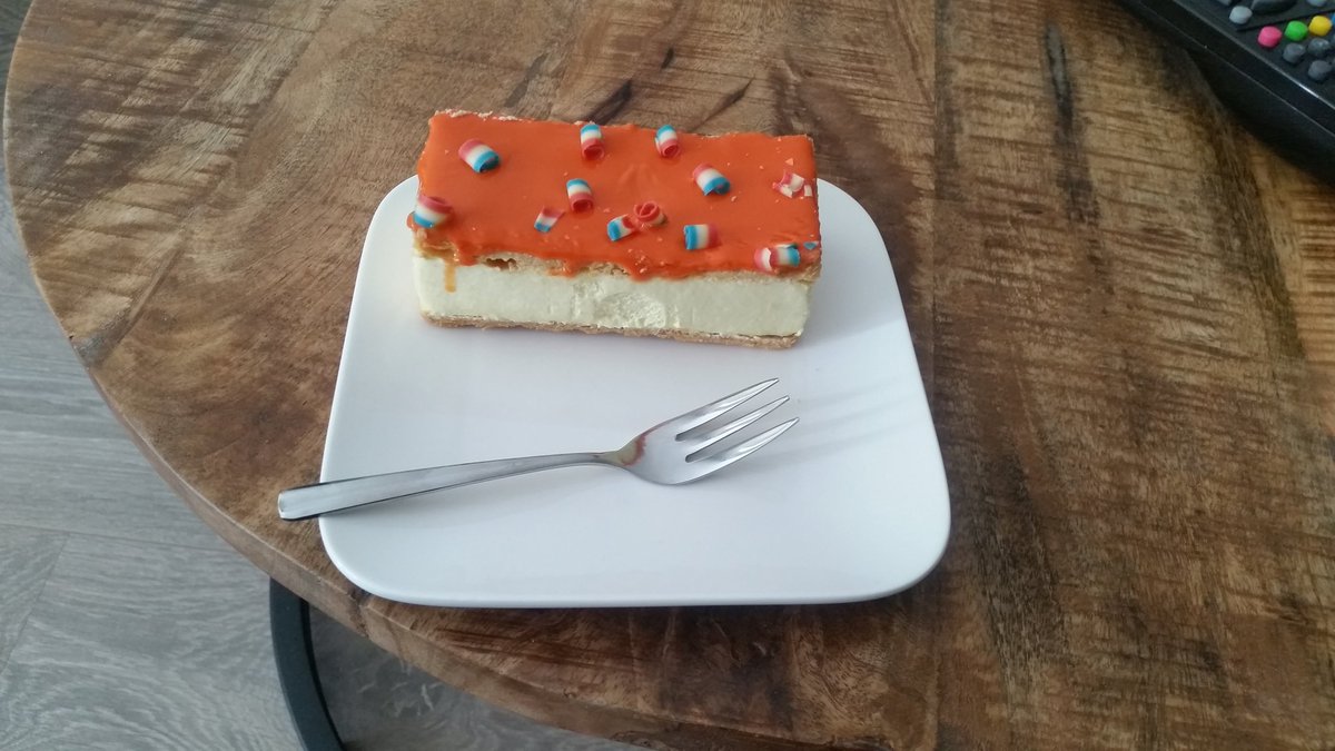 Ja daar zijn ze dan onze studenten van de techniekopleidingen <a href="/Alfacollege/">Alfa-college</a> bij energieneutrale #WikiHouse #Koningsdag2018 #Groningen