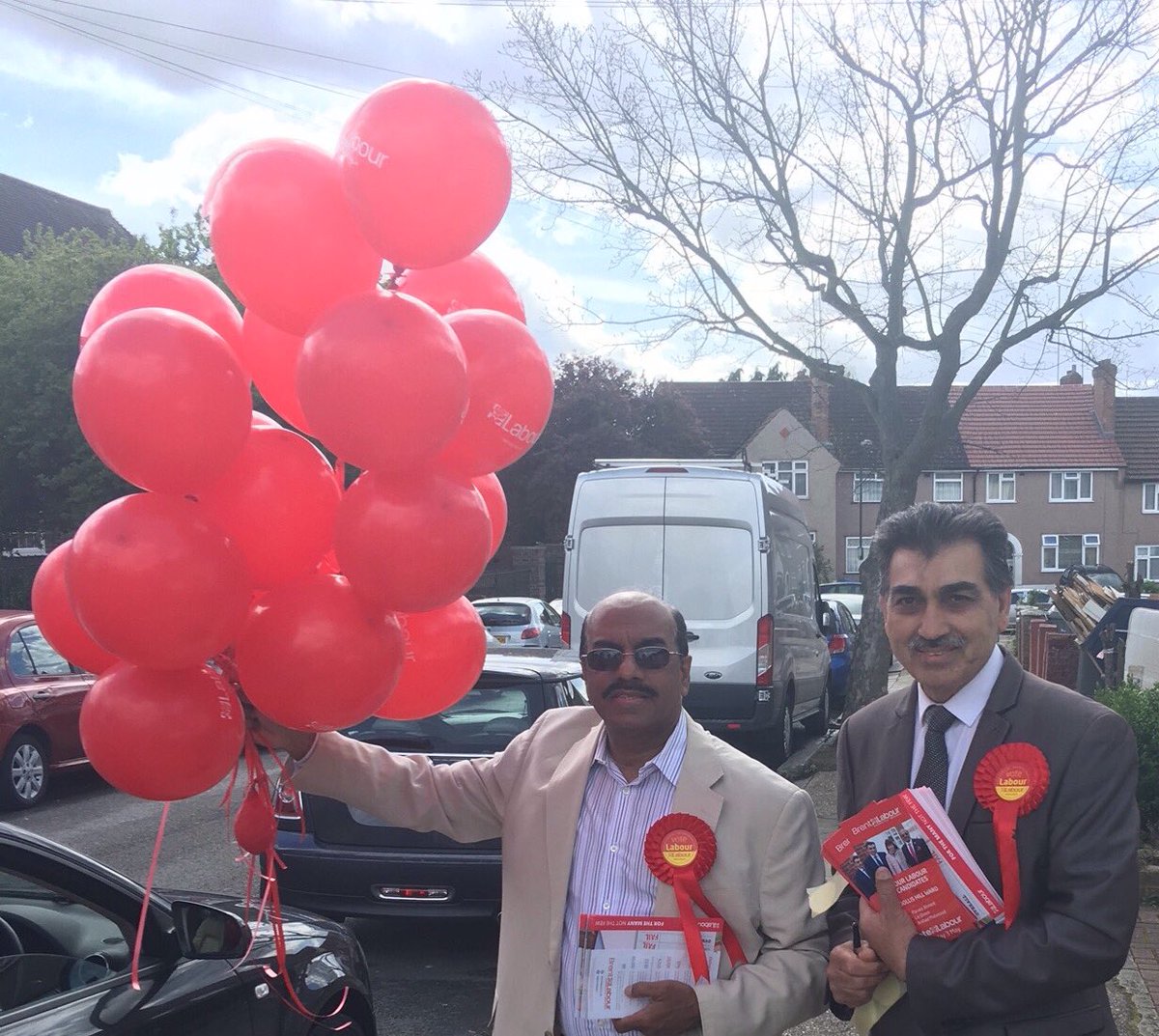 Parvez Ahmed (@parvezahmed80) on Twitter photo Lovely to meet parents and children at local schools - positive feedback <a href="/BrentLabour/">Brent Labour</a> <a href="/lizdixon_brent/">Cllr Liz Dixon</a> Lovely to meet parents and children at local schools - positive feedback <a href="/BrentLabour/">Brent Labour</a> <a href="/lizdixon_brent/">Cllr Liz Dixon</a>