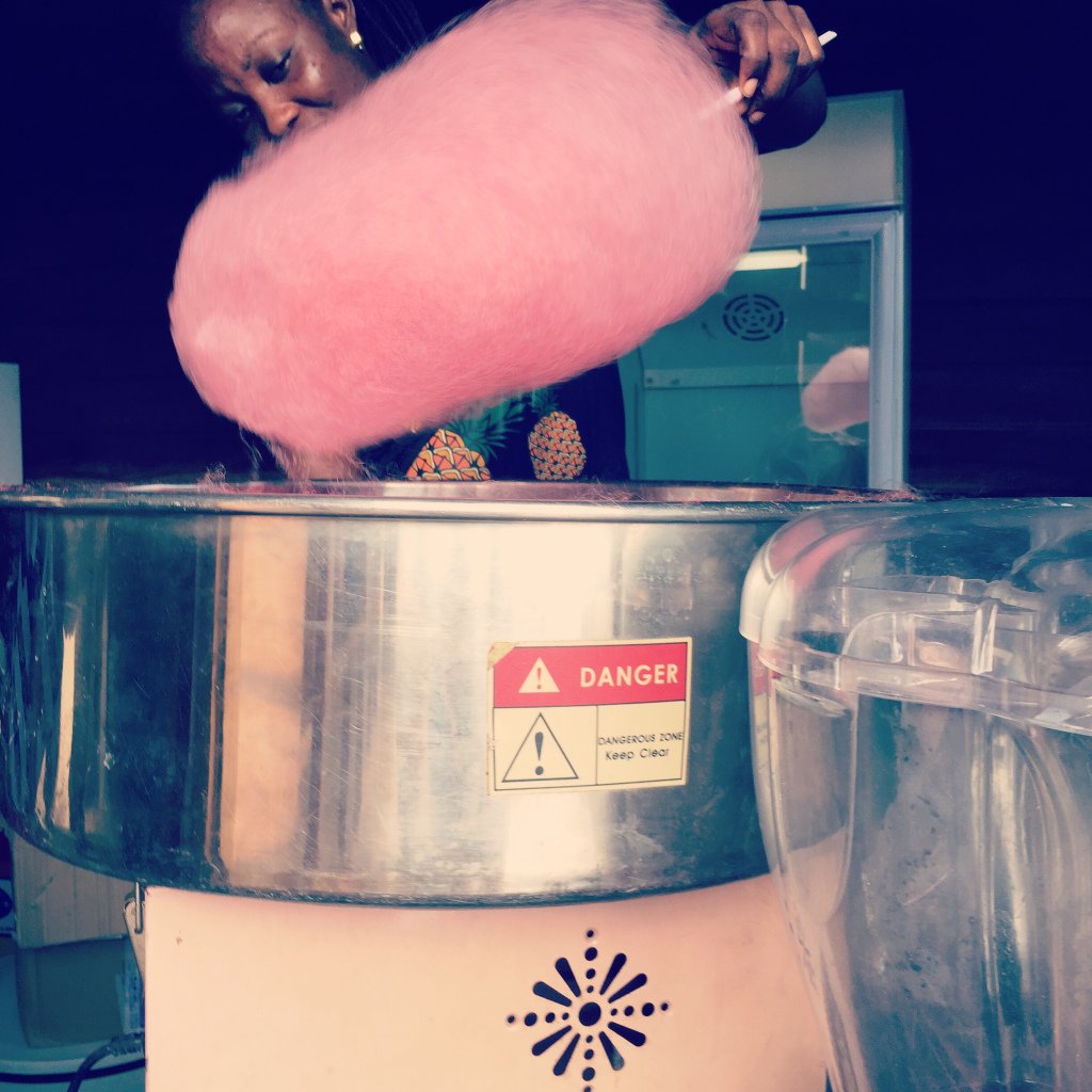 KiruAlintah's tweet photo. Candy🍭 ~ a poem🎈 https://t.co/YejpiKJ9Y6 https://t.co/KS8MUvxEqd