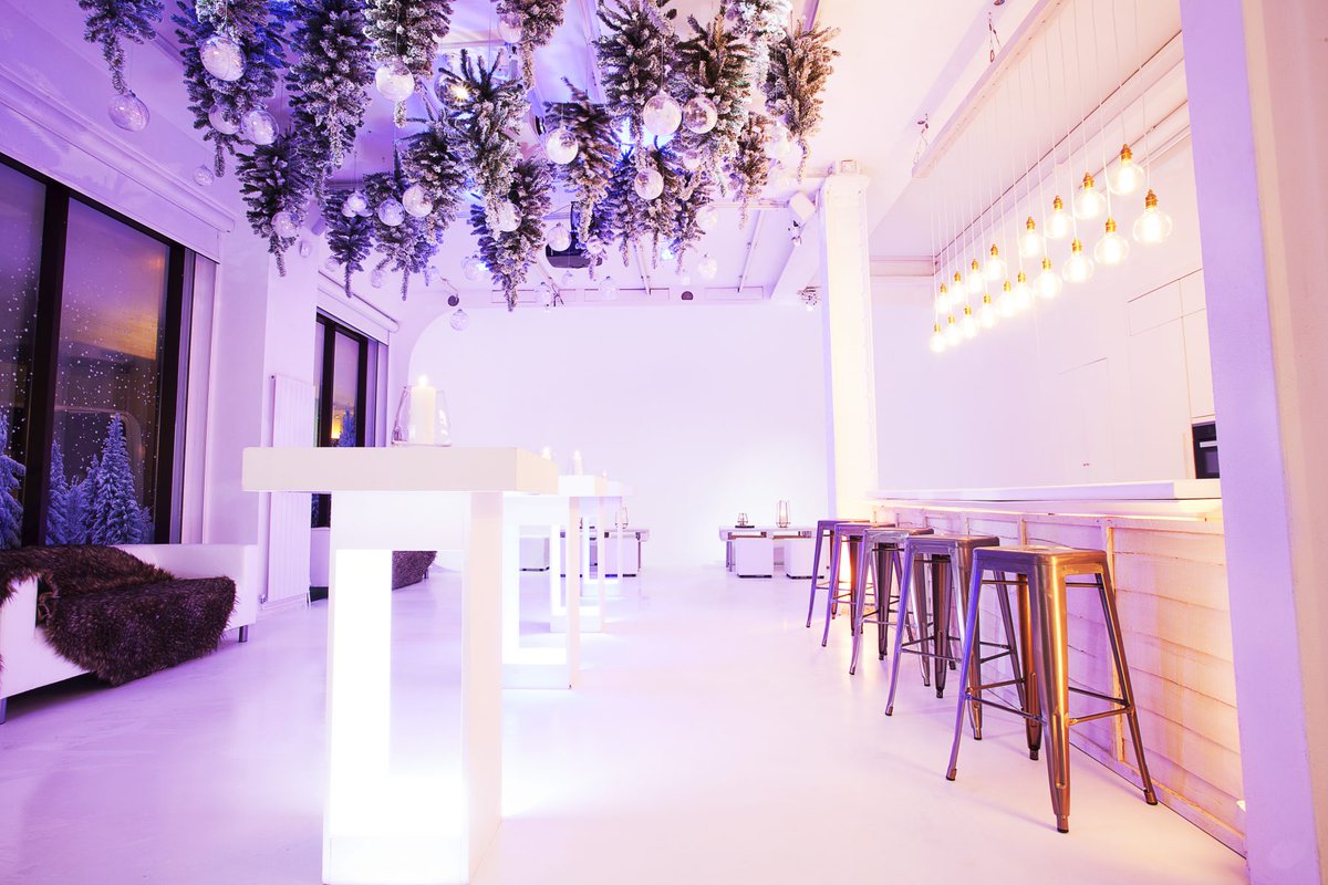 SpaceandRock's tweet photo. New Space - Ultimate blank canvas venue in central London
If you're looking for a city centre space for a sophisticated but creative wedding, you will love this incredible space. 
https://t.co/uG57EmXcGe 
#London #londonwedding #spaceandrock #weddingvenue https://t.co/A0OKXNNdZv