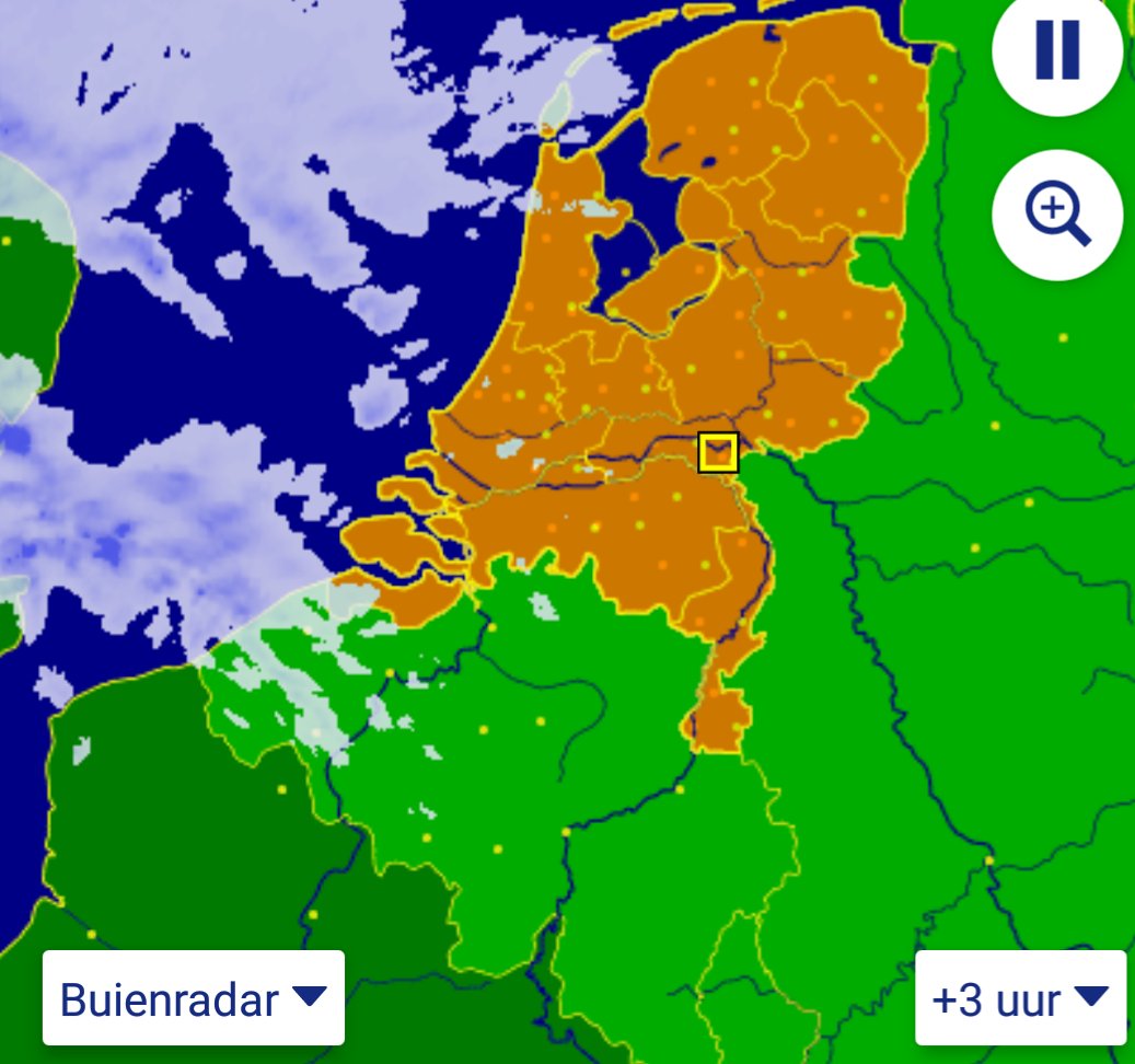 _Waalheimat's tweet photo. Und Holland ist wieder oranje #Koningsdag 👑 https://t.co/ha2mGpPCN8