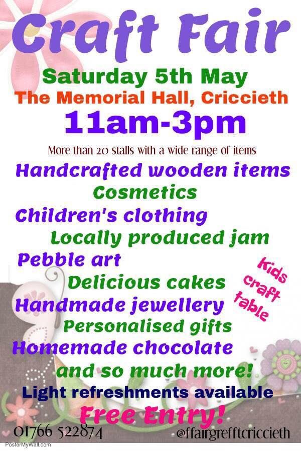 C_Dearden's tweet image. Bank holiday weekend in Criccieth: