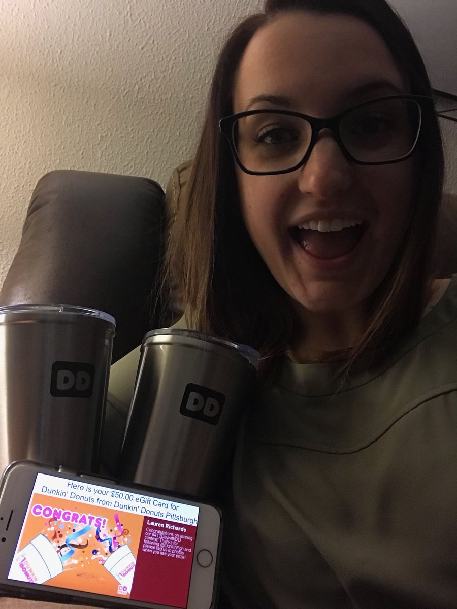 _L_RICH's tweet photo. @DunkinPgh thank you so much for the $50 gift card and tumblers! I love my Dunkin’ coffee in the morning 😊☕️🍩 #412DaywithDD #iloveDunkin #icedcoffee #DDperks #DunkinGo2s #ThankYouDD https://t.co/0xx7Te8DcH