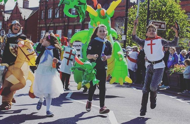 Our parade rides through the streets of Lytham TOMORROW!

Join us from 11am as it starts from Lowther Gardens. #SGD2018