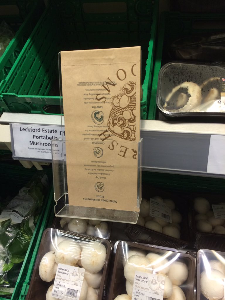 jennylinford's tweet photo. Hi @waitrose if you can offer paper bags for mushrooms why not offer them for other produce instead of flimsy plastic bags? @aplastic_planet https://t.co/AO9YXZswro