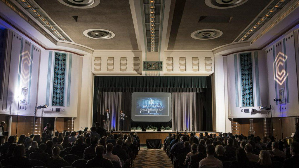 MKEBizJournal's tweet photo. Here are the 11 Wisconsin student startup ventures that pitched at The Commons Demo Day https://t.co/iQjtZJHqFJ https://t.co/mmflKlnoRO