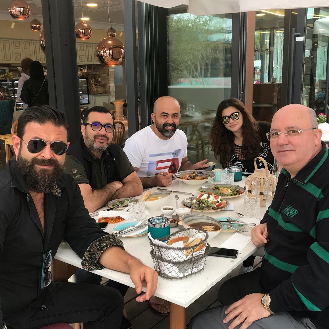 mdjcafe's tweet photo. Bring your loved ones to Maison de Juliette to share in its lovely ambience together.JC #MaisondeJuliette #LaMerDubai https://t.co/uvVy8WYltV