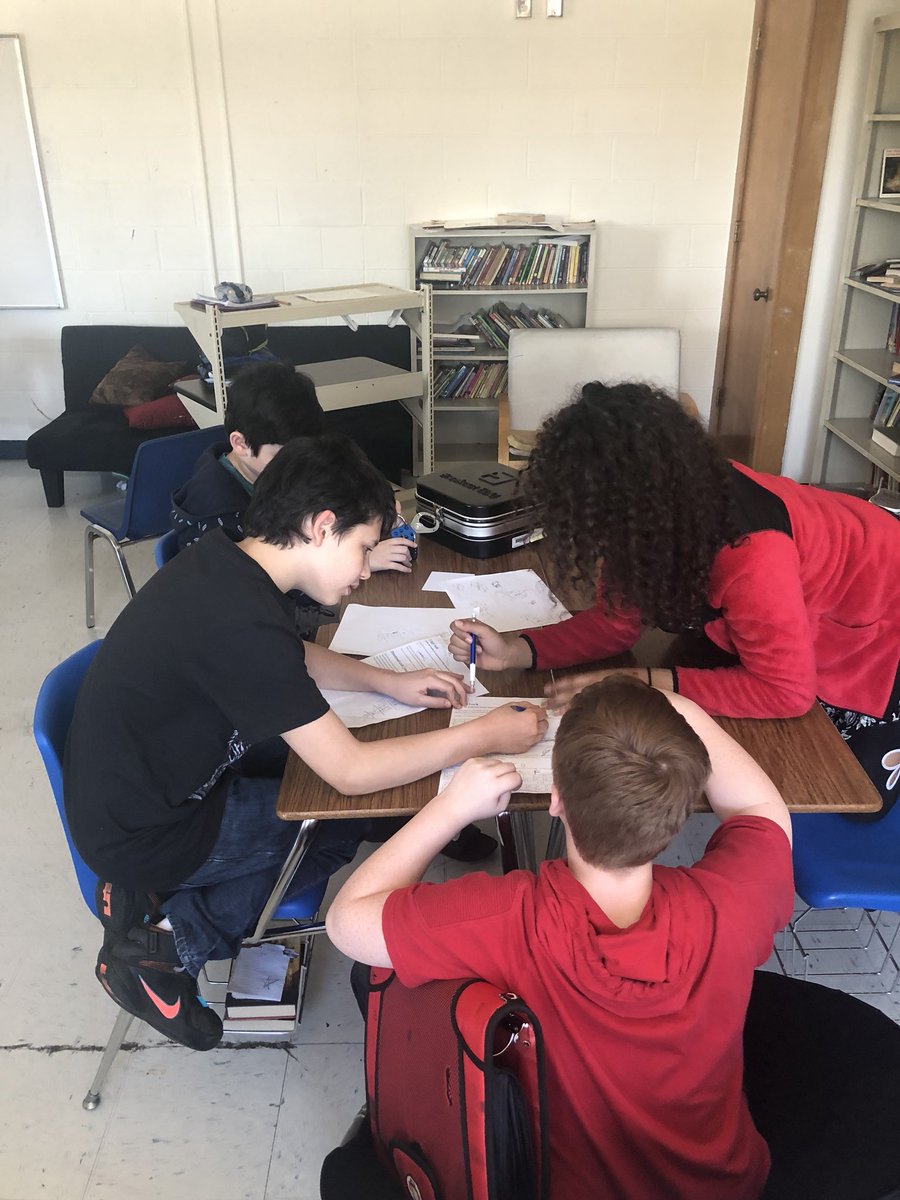 jacob_reeser's tweet image. For math review they are trying to break out. Can they do it by the end of the day? #gvrox #wearegrandview #mck8