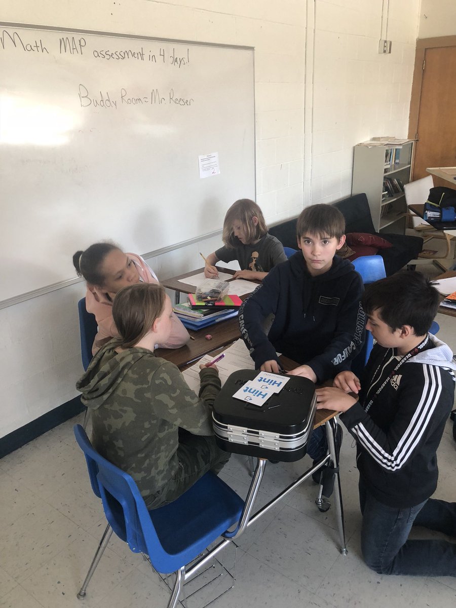 jacob_reeser's tweet image. For math review they are trying to break out. Can they do it by the end of the day? #gvrox #wearegrandview #mck8