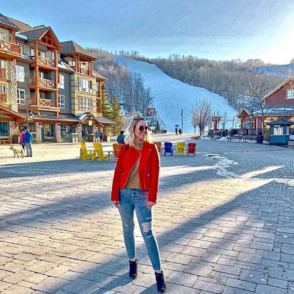 BlueMtnResort's tweet photo. More great spring shots & more to come now that we're OPEN for one last weekend of spring skiing & riding. Slopes are open daily 9am-4:30pm until Sunday, April 29. #liveitoutside https://t.co/DHFYokqhhY
