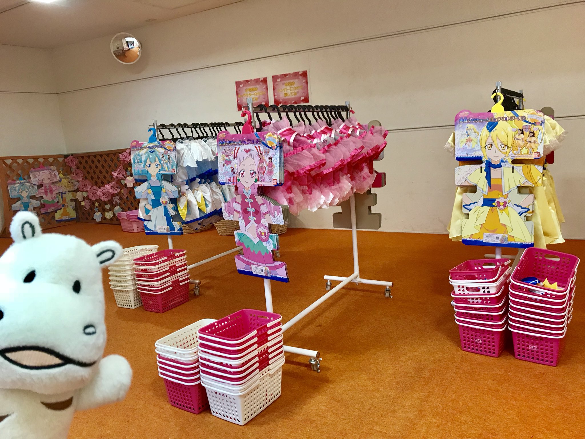 تويتر 白樺リゾート池の平ホテル リゾーツ ポタ على تويتر プリキュアわくわくランドに Goポタ W 今年も プリキュアの衣装を用意 大好きなプリキュアに変身して たくさん写真が撮れるポタ プリキュア Hugっとプリキュア 池の平ホテル