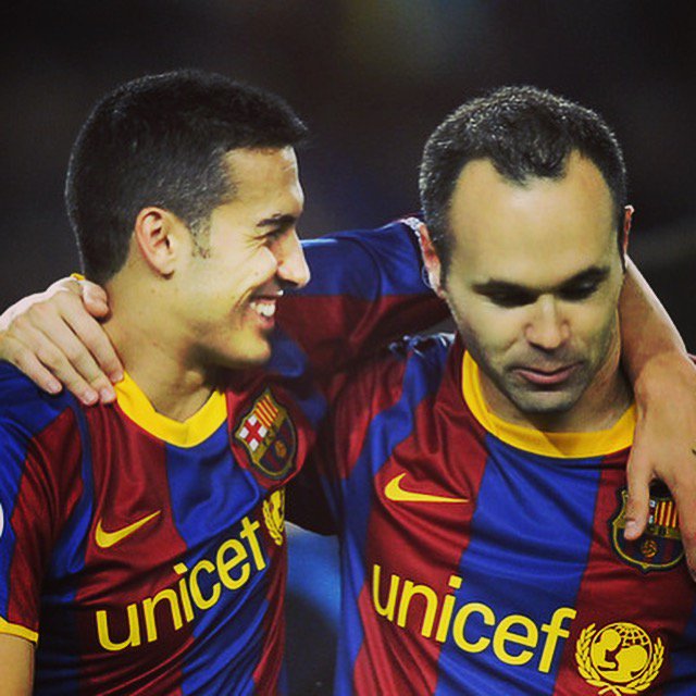 _Pedro17_'s tweet photo. Gracias @andresiniesta8 por tanto, ha sido un gran honor jugar a tu lado. Mucha suerte en tu próxima etapa! 👏🏻🔝 #GrandeAndres #Infinit8Iniesta #GraciasIniesta https://t.co/6twlt1tMv3