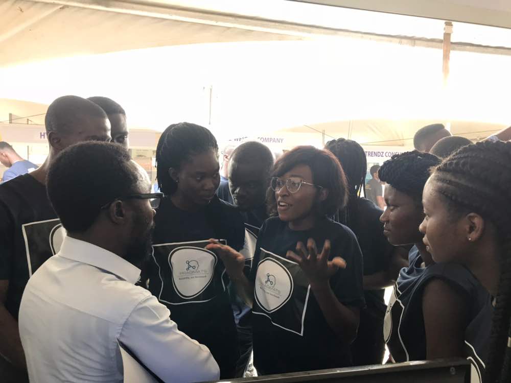 PRAGMATS's tweet photo. #UGBSEntrepfair18 #Pragmats #UGBSOfficial 
#39MWC https://t.co/Wr3f2mqEo8