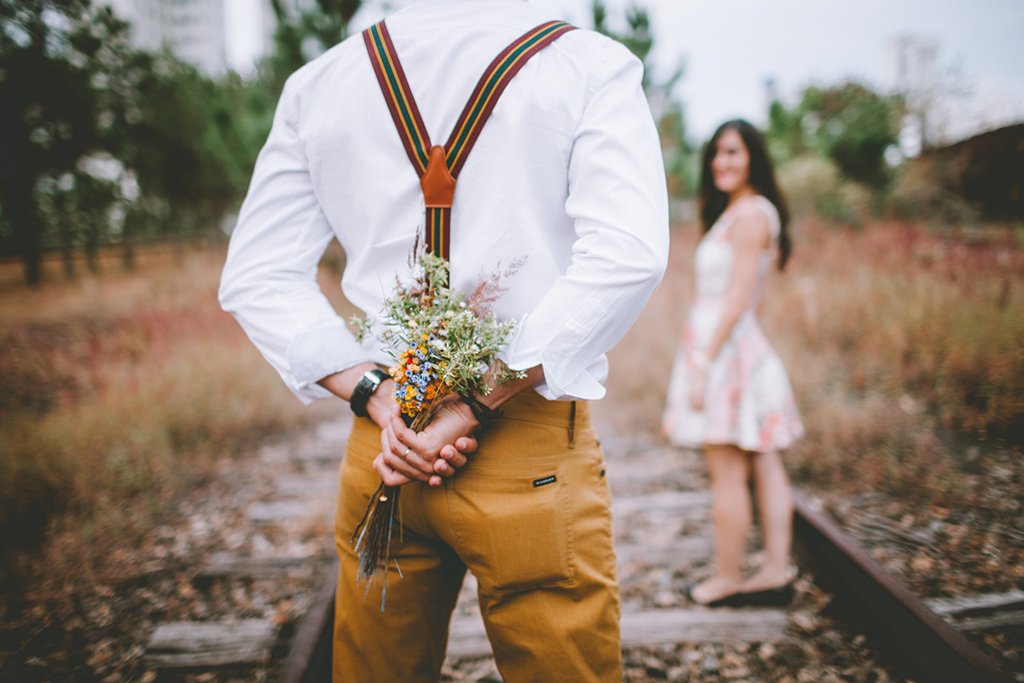 WellGroomedieuk's tweet image. Planning on popping the question? Should you ask for her father's permission? Check out our latest article where we discuss if it's a respectful gesture or an outdated tradition. buff.ly/2Hw4RI1 #GettingEngaged #engagement #proposal #PoppingTheQuestion #WellGroomed