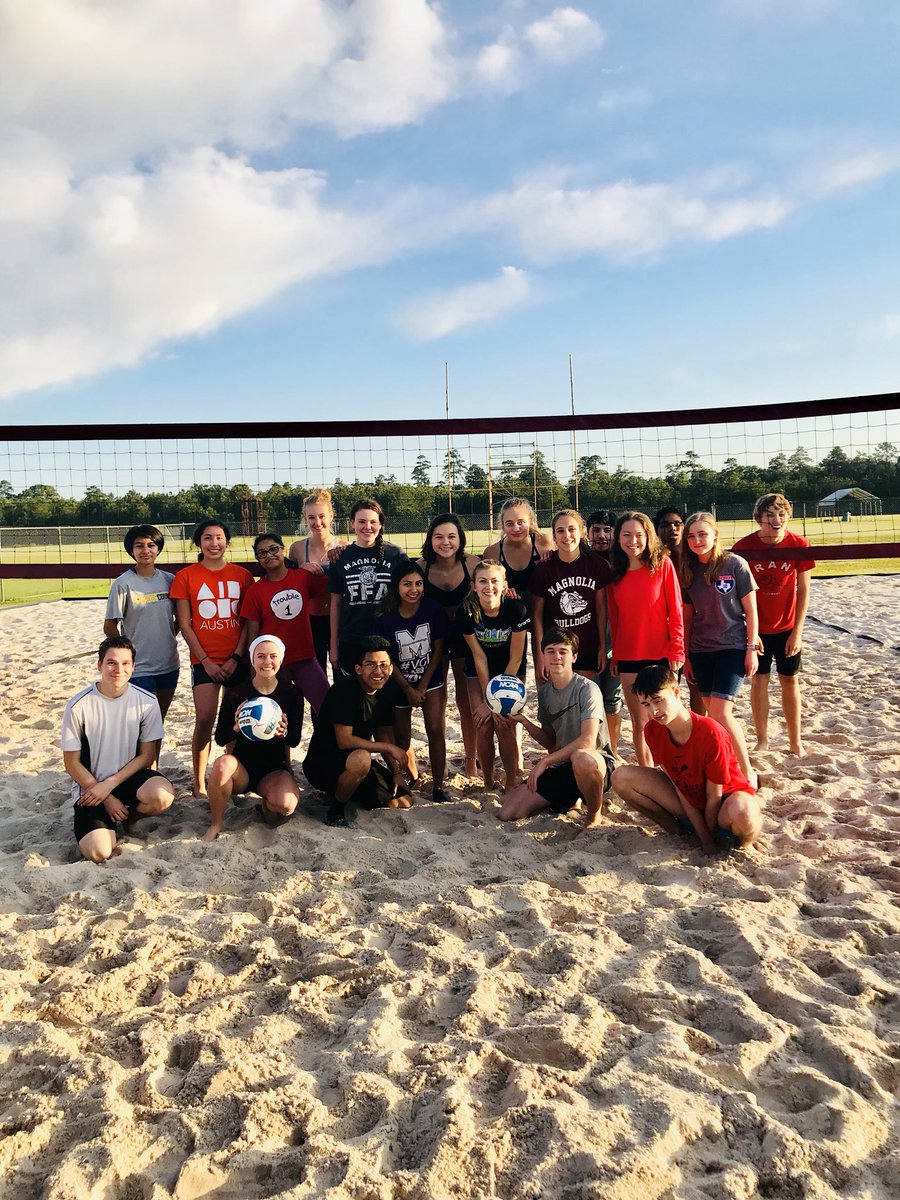 coachsaldanaMHS's tweet image. Your 2018 XC Volleyball crew!