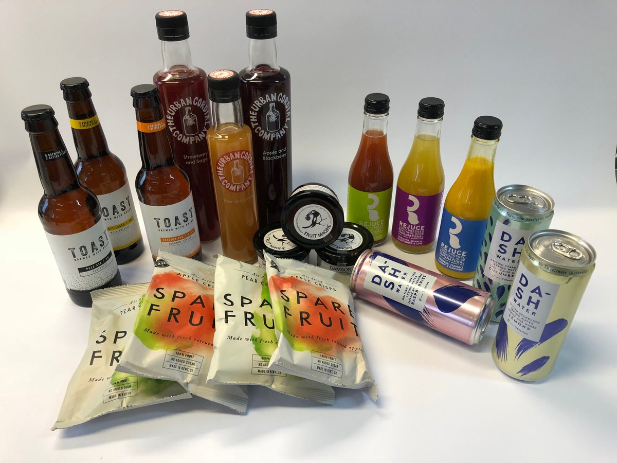 sparesnacks's tweet photo. 🌟It's #StopFoodWasteDay 🌟 To celebrate we have teamed up with fellow food waste fighters @toastale @dashdrinks @urbancordial @fruitmagpie @rejuce_ to give away these amazing surplus saving goodies. To enter RT this &amp; follow the companies involved🤞 #freebiefriday #competition https://t.co/XLyMMIoiuT