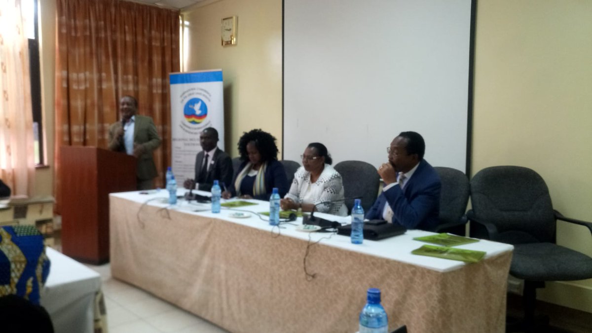MiritiEdna's tweet photo. The @icglr executive committee meeting for the youth has officially been closed. The two day workshop has come up with great recommendations for the member states.
@ICGLRYouthForum @KenWalusala @Wasike_Dennis @deeva_spice @Miss_Kirumba @rapudohawi #Unresolution2250 #youthSDGs https://t.co/T3RTsuigAg