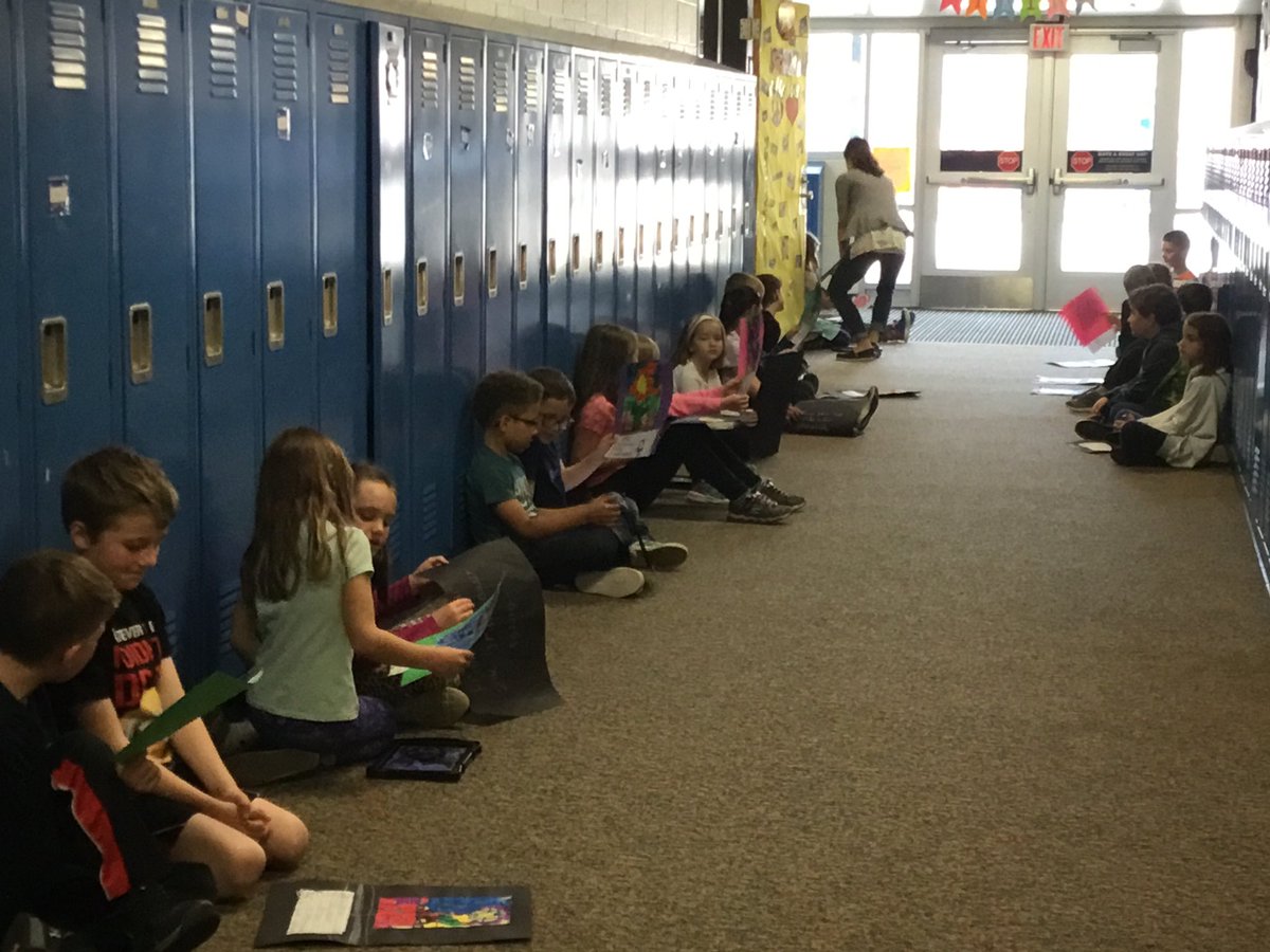 mrsichesco's tweet image. Sharing our poems about each other!#buddyclass#northinnovates