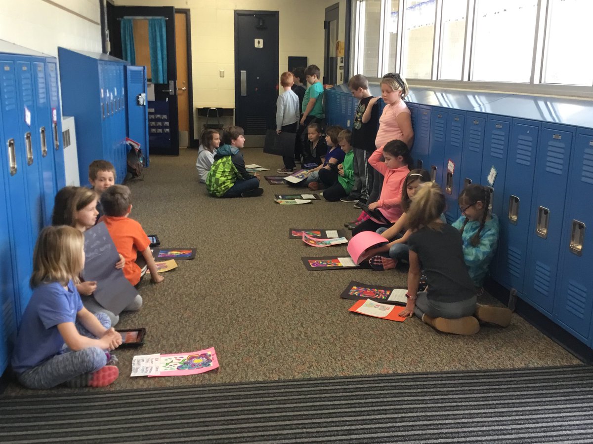 mrsichesco's tweet image. Sharing our poems about each other!#buddyclass#northinnovates