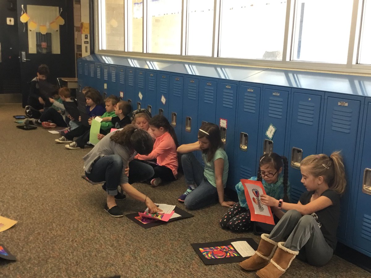 mrsichesco's tweet image. Sharing our poems about each other!#buddyclass#northinnovates