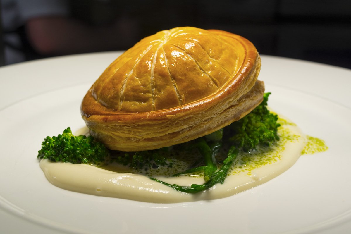 RedcastleHotel's tweet photo. The #EdgeRestaurant launched its new spring/summer menu last night in a special tasting event for media experts. The new menu has been created by Executive Head #Chef @Gordonsmyth76 and his team around delicious fresh, local and seasonal produce. https://t.co/sQmtNbhr3t https://t.co/VFQv12VJ4K
