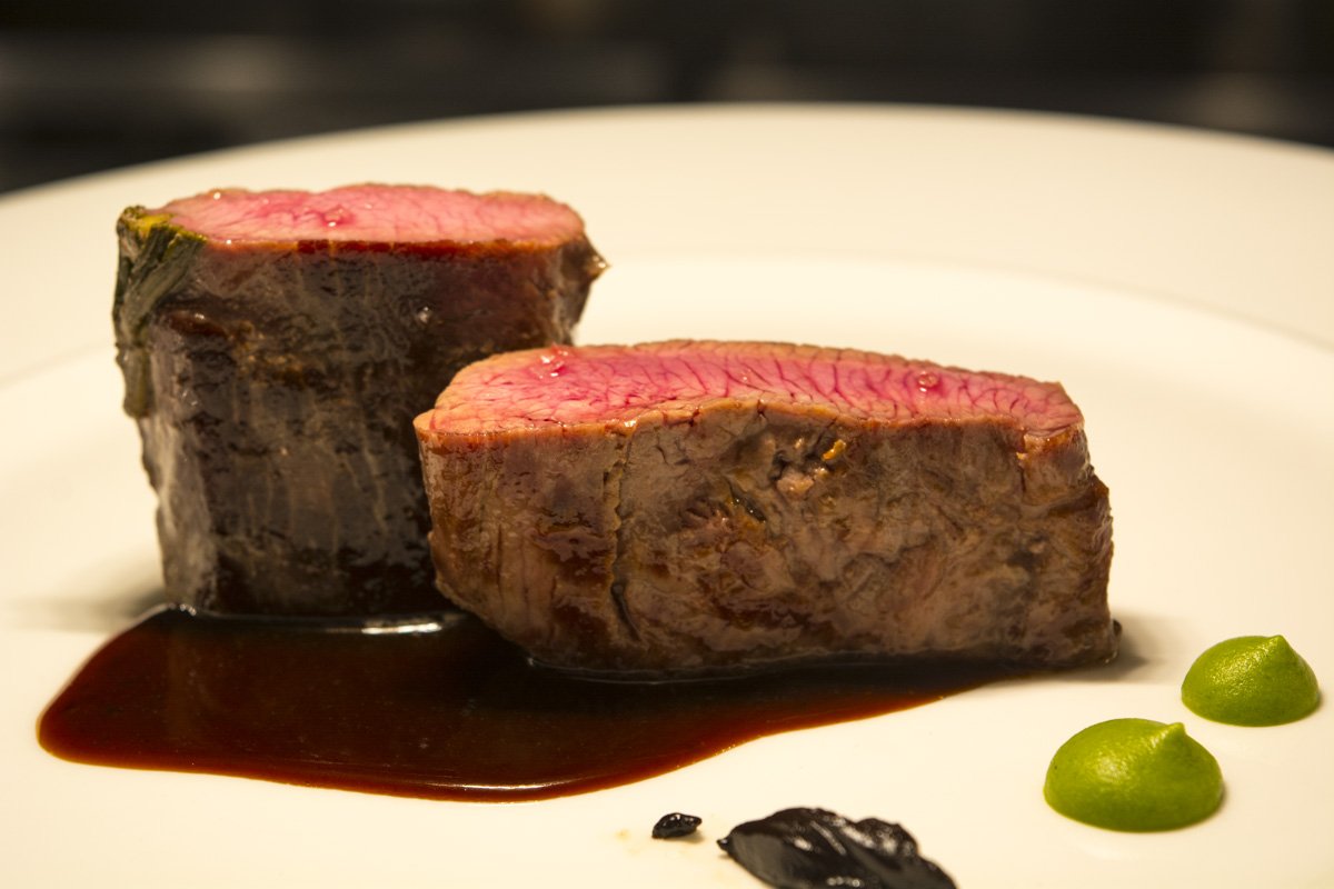 RedcastleHotel's tweet photo. The #EdgeRestaurant launched its new spring/summer menu last night in a special tasting event for media experts. The new menu has been created by Executive Head #Chef @Gordonsmyth76 and his team around delicious fresh, local and seasonal produce. https://t.co/sQmtNbhr3t https://t.co/VFQv12VJ4K