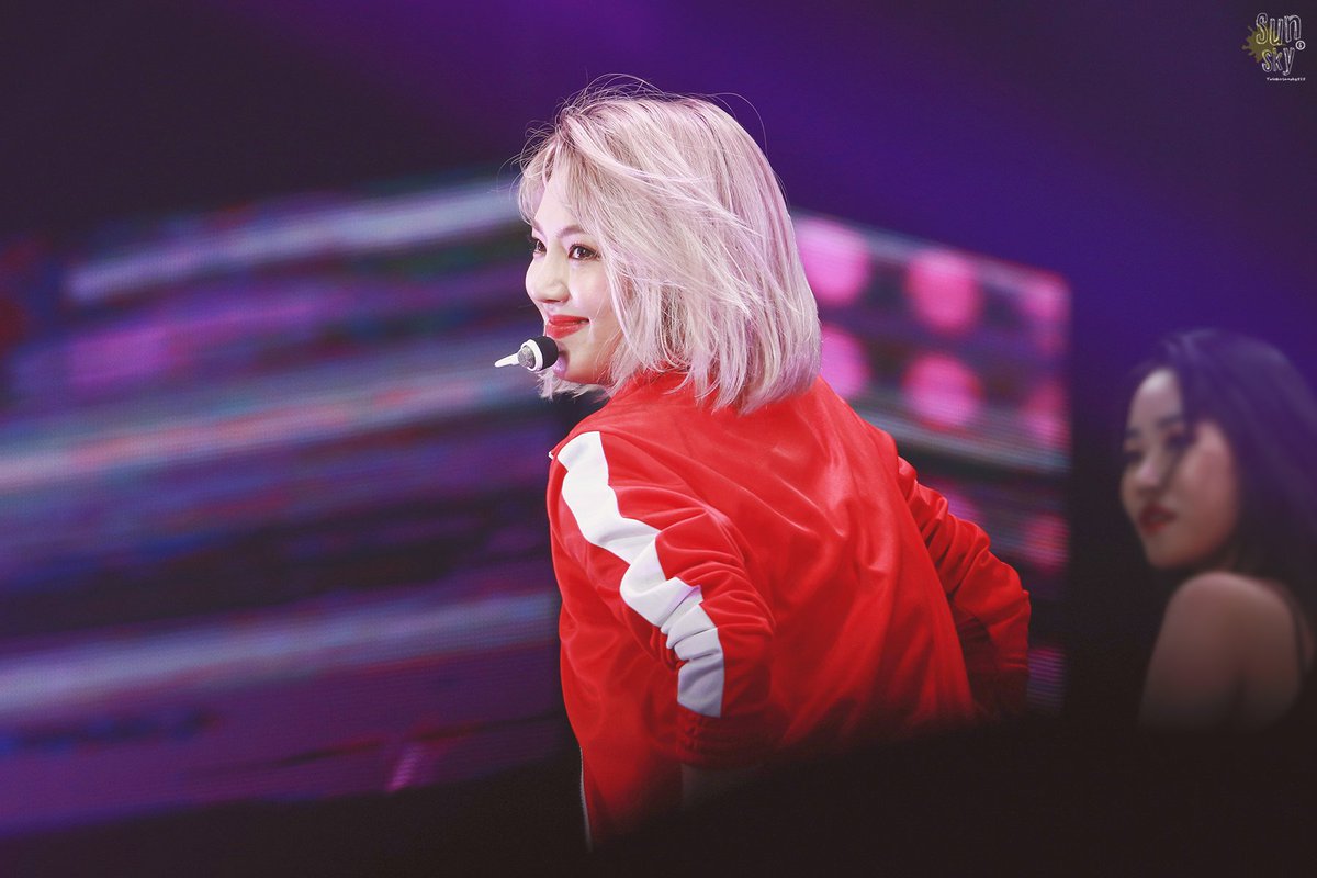 180422 BOB in Taipei - 효연이 💃
c1.staticflickr.com/1/871/41696558…
c1.staticflickr.com/1/969/41737098…
c1.staticflickr.com/1/975/41737099…

#HYOYEON #DJHYO #효연