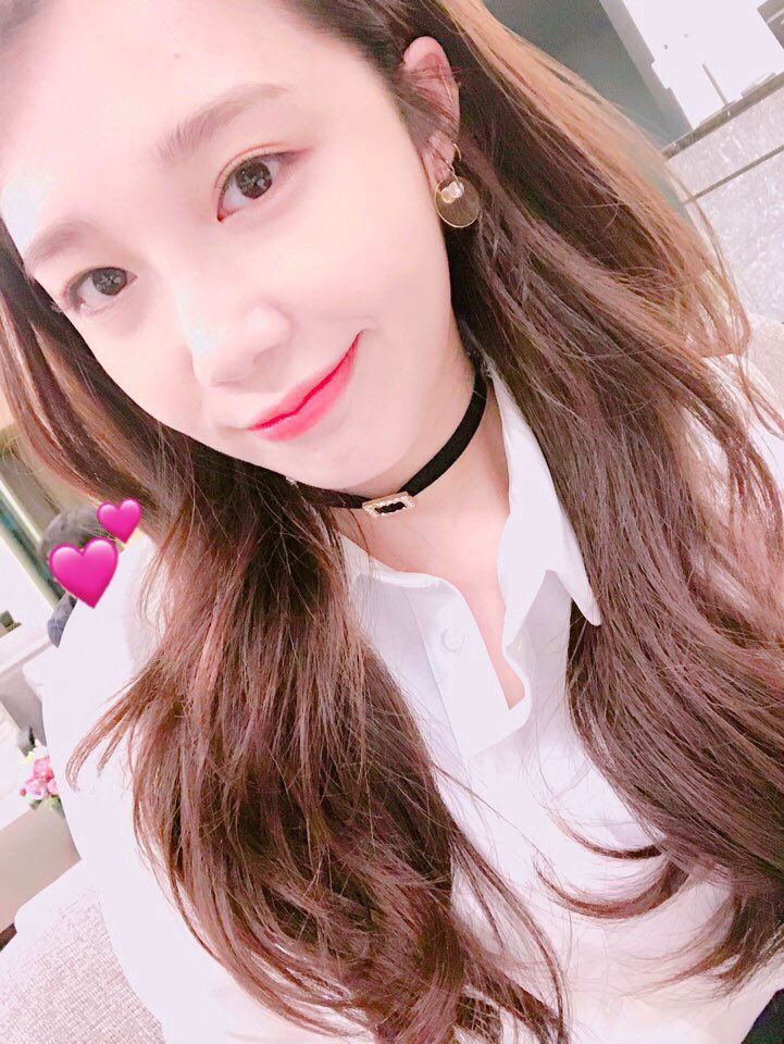 Apink_2011's tweet photo. [#에이핑크] 생각만해도 즐거운 금요일밤을🌌
우리 믕디만의 아름다운 목소리로💕
한껏 더 행복하게 해주는 #브레이커스 를
잠시후 11시! Mnet 에서 모두 본.방.사.수😍

#Apink #PANDA🐼들_모두_함께해요🙌🏻 https://t.co/nxLvNmBxJa