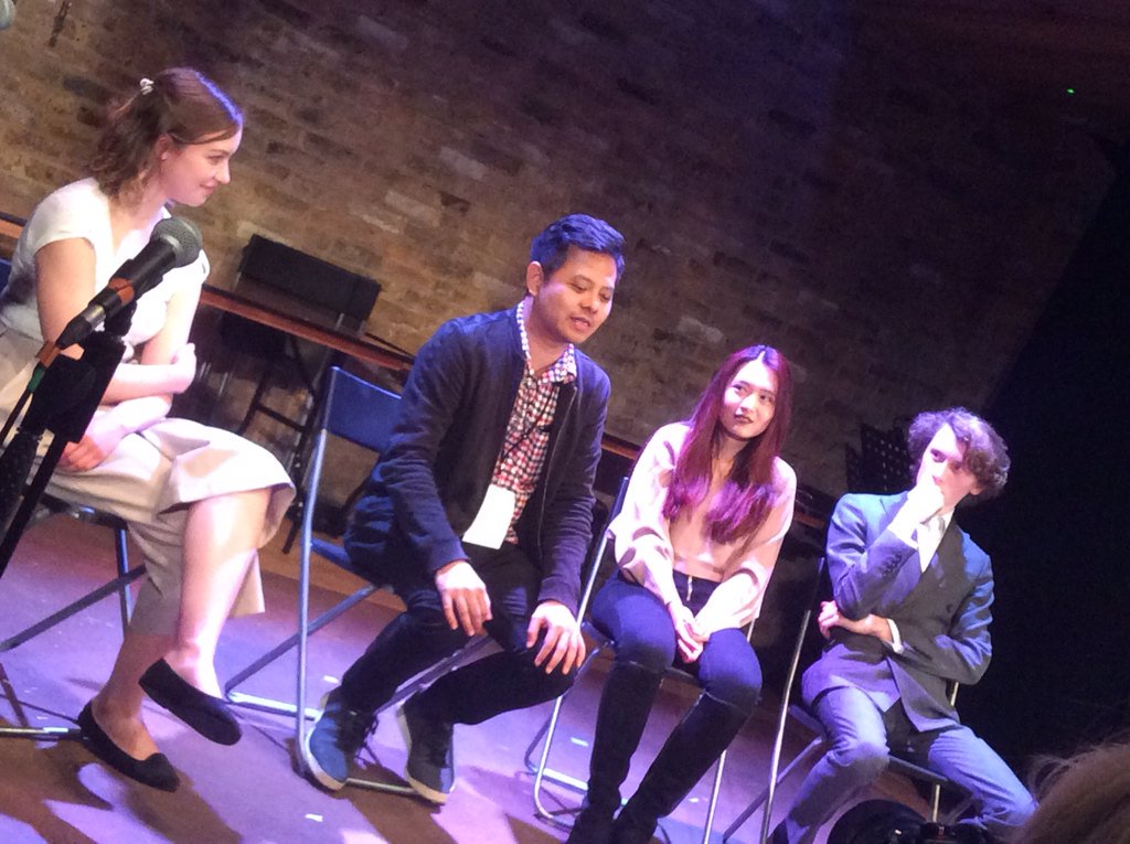 AuroraMetro's tweet photo. Playwright Alfian Sa'at Dir Rebecca Goh join students Jenny/Shaun to discuss 'The Optic Trilogy' play. #sight_unseen https://t.co/QpXYDcZkEh