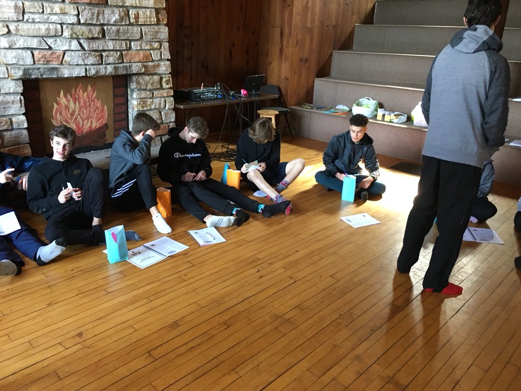 HenryStreetLC's tweet photo. Mental health workshop! We made “mental health toolkit’s”! #hslc2018 @hshsprincipal https://t.co/iXRcgatGKA