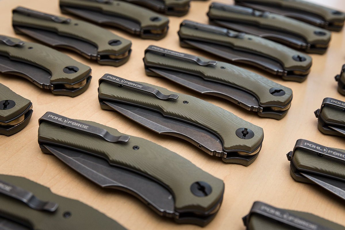 pohlforceknives's tweet photo. One of our most popular models: Mike Six Tactical. We still have 15 knives in stock. We expect the next batch of Mike Six Tactical from #Lionsteel again in early 2019. Who wants to have a #PohlForce #MikeSix Tactical now should not wait too long. While stocks last. https://t.co/HU3RnDxZTo